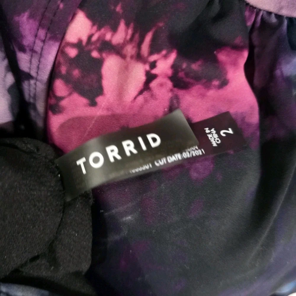 Torrid Womens Wireless Flutter Sleeve Bikini Top Size 2X Tie Dye Bathing Suit